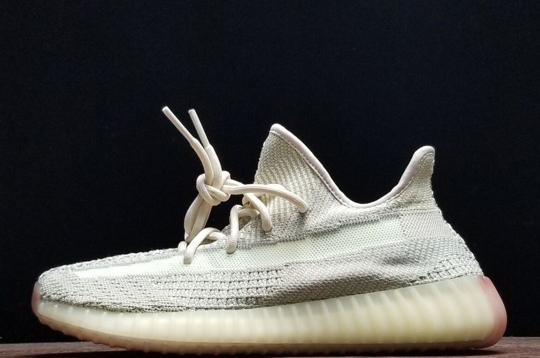 Fake Yeezy 350 Citrin Non-Reflective Sneakers Hot Sale (1)
